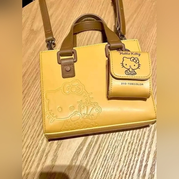 2024 New Sanrio Hello Kitty Women's Handbag - Picture 2 of 4
